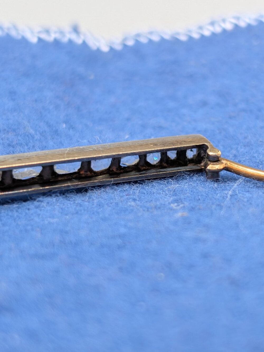 Vintage Sterling Silver,22K Gold,Diamond Chip Brooch - Picture 11 of 16